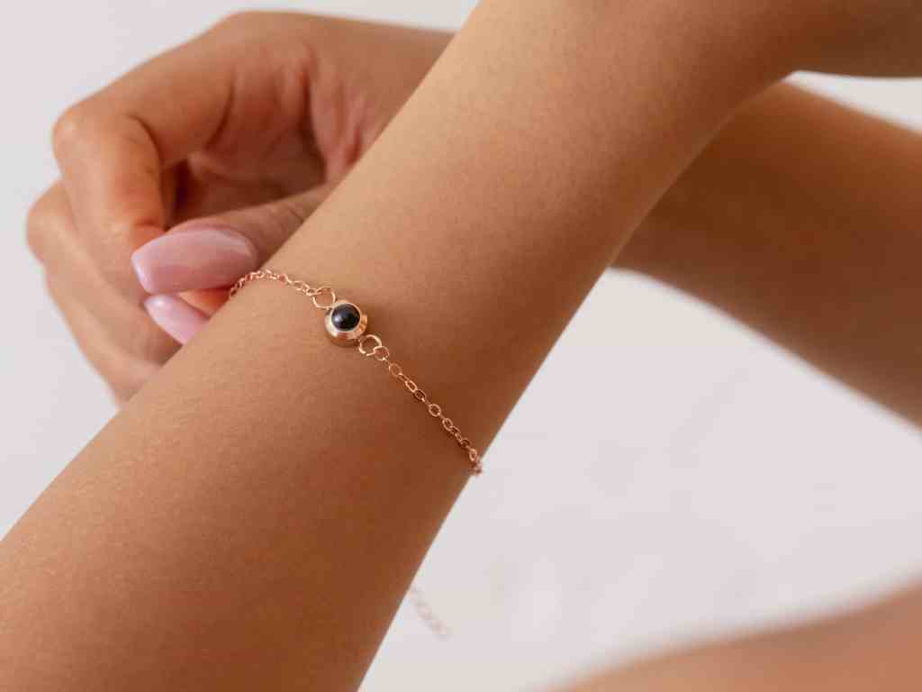 chain photo bracelet