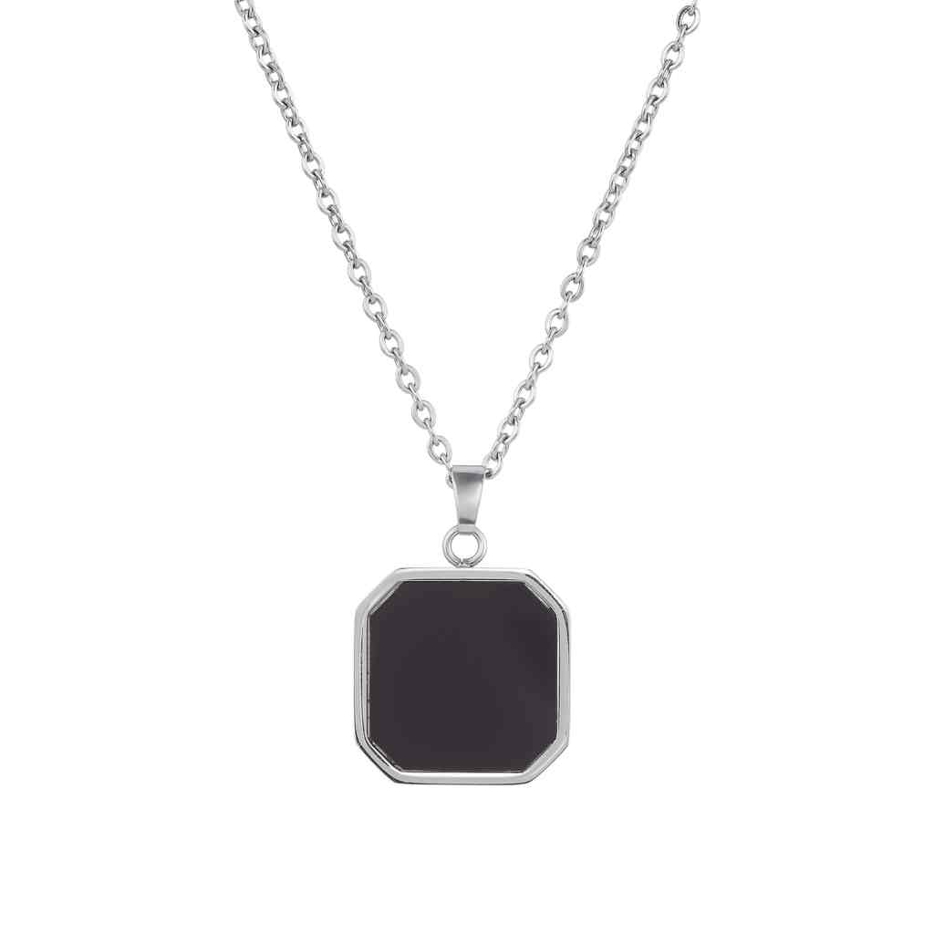 Heat-Activated Photo Necklace