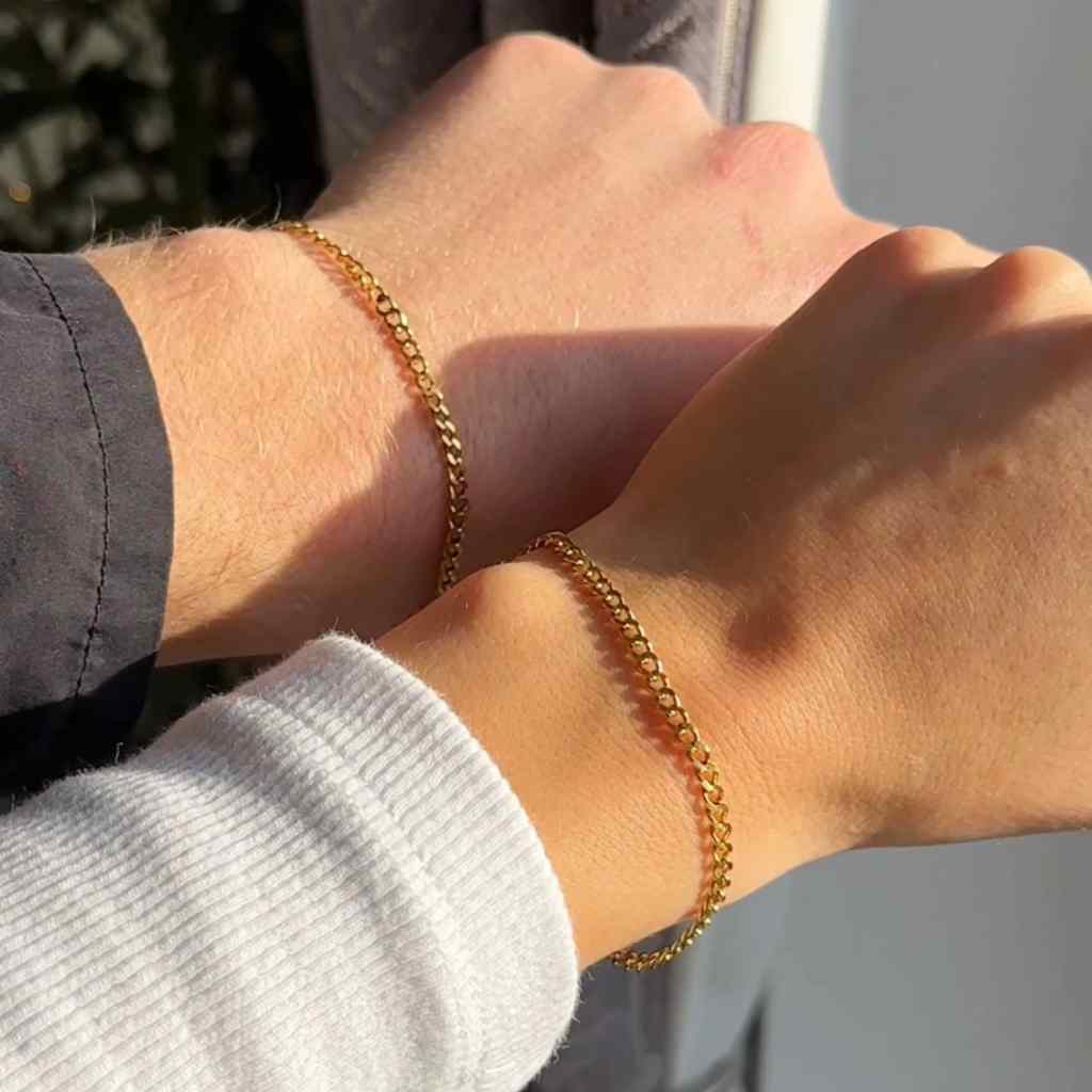 matching-couples-bracelets
